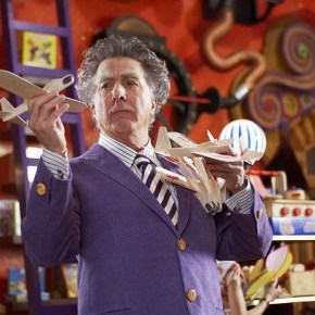 Dustin Hoffman Makes a Magical&nbsp;Turn