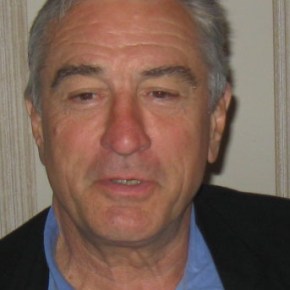 Robert De Niro – Oscar-Winning Actor Makes Sure Everybody’s Fine