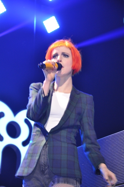 Paramore - Q102 Jingle Ball 2013   The Wells Fargo Center - Philadelphia, PA - December 4, 2013 - photo by Jackie Speiss © 2013