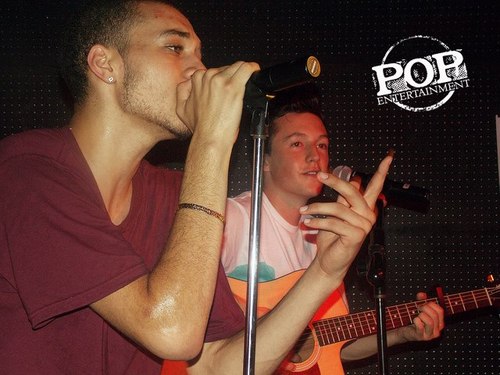 Kalin & Myles performing at The Barbary, Philadelphia, PA.  June 4, 2014.  Photos copyright 2014 Maggie Mitchell and Rachel Disipio.