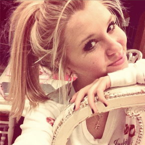 Talking with Singing Sensation Tiffany&nbsp;Houghton!