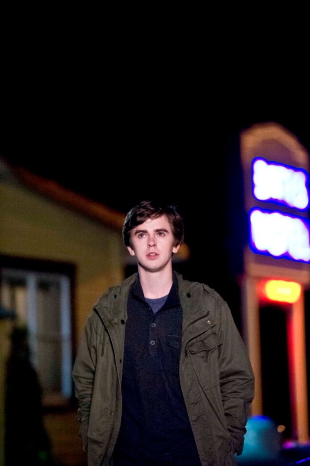 Freddie Highmore stars in Bates Motel