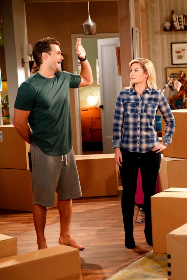 ONE BIG HAPPY-- "Out of the Closet" Episode 102 -- Pictured: (l-r) Nick Zano as Luke, Elisha Cuthbert as Lizzy -- (Photo by: Greg Gayne/NBC)
