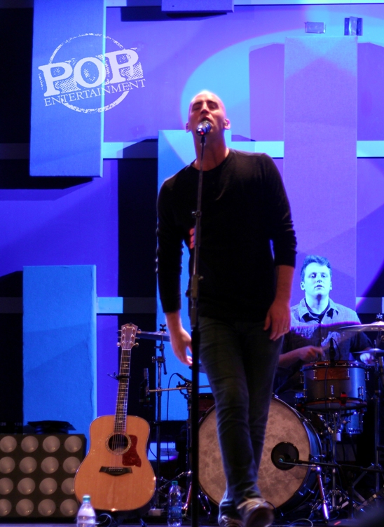 Tyrone Wells plays at World Cafe Live, Philadelphia, on 5/2/15. Photo © 2015 Adam MacDonald. All rights reserved.