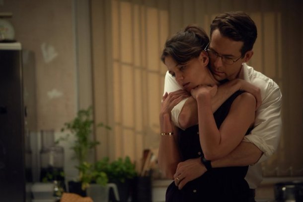 Katie Holmes and Ryan Reynolds star in "The Woman in Gold."