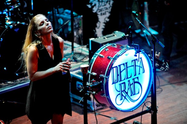 Delta Rae – World Cafe Live at the Queen – Wilmington, DE – August 29, 2015 - Photo copyright ©2015 Jim Rinaldi.