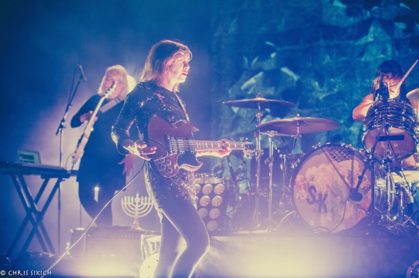 Sleater-Kinney - Kings Theatre - Brooklyn, NY - December 12, 2015 Photo by Chris Sikich © 2015