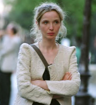 Julie Delpy stars in "Before Sunset."