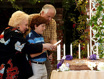 Garry Marshall & Doris Roberts in "Keeping Up With the Steins."