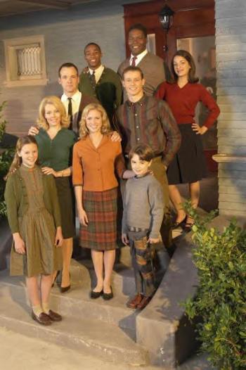 Tom Verica and the cast of "American Dreams."