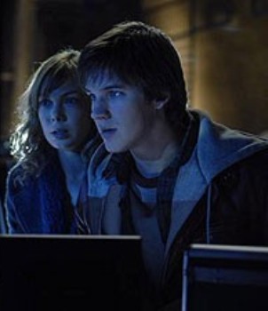 Amanda Walsh and Matt Lanter star in "WarGames: The Dead Code."