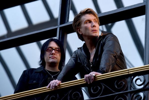 Goo Goo Dolls - Robby Takac and Johnny Rzeznik