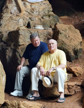 BETTER LATE THAN NEVER -- "A Thai Goodbye" Episode 10506 -- Pictured: (l-r) William Shatner, Terry Bradshaw -- (Photo by: Paul Drinkwater/NBC)