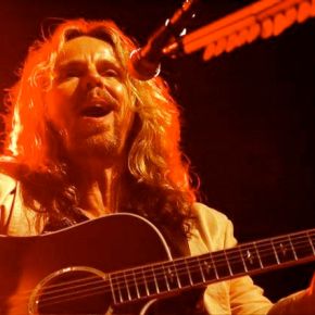 Tommy Shaw – Under the&nbsp;Influence