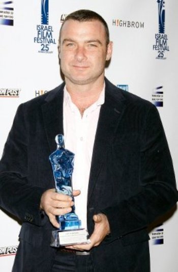 Liev Schreiber