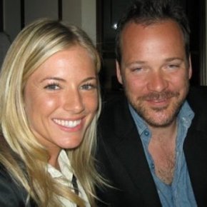 Sienna Miller and Peter Sarsgaard Explore The Mysteries of&nbsp;Pittsburgh