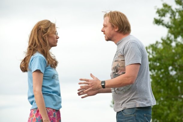 Kristen Wiig and Simon Pegg  in "Paul."