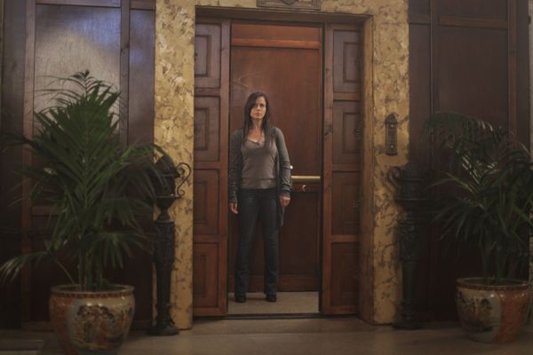 Julie Benz in "Havenhurst."