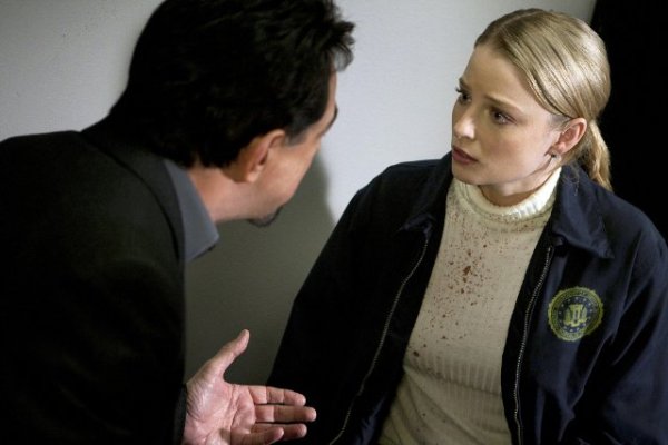 Joe Mantegna and Rachel Nichols in "Criminal Minds."