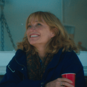 Karen Allen – Experiencing a Year by the&nbsp;Sea