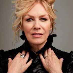 Nancy Wilson Makes Her Case with Roadcase&nbsp;Royale