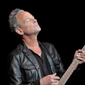 Lindsey Buckingham – World Café Live at the Queen – Wilmington (A PopEntertainment.com Concert&nbsp;Review)
