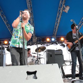 The 4 Knots Music Festival – South Street Seaport – New York (A PopEntertainment.com Concert Photo&nbsp;Album)