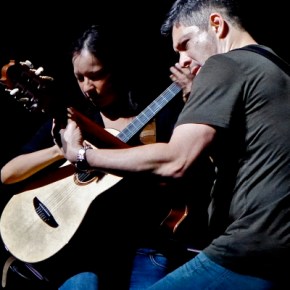 Rodrigo y Gabriela – Beacon Theater – New York (A PopEntertainment.com Concert Photo&nbsp;Album)