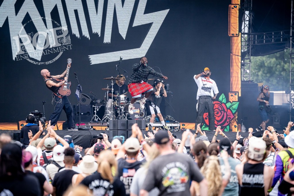 Oxymorrons – Vans Warped Tour (Day Two) – RFK Stadium Grounds – Washington, DC – June 14, 2026 – Photo by Jamie LeBlanc © 2026