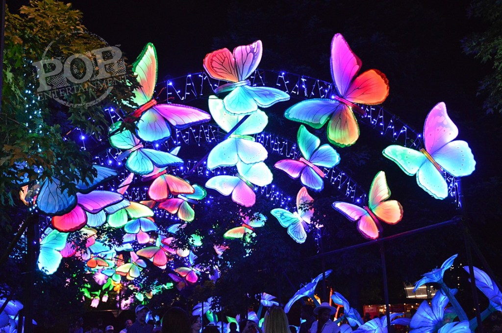 Philadelphia's Chinese Lantern Festival at Franklin Square