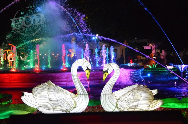Philadelphia's Chinese Lantern Festival at Franklin Square