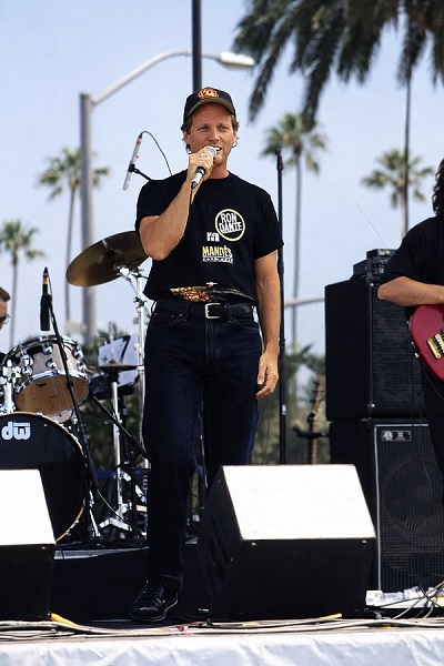 Ron Dante at the Santa Monica Retrofest in 1999.