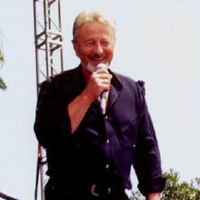 Tony Burrows – The Greatest Singer Whose Name You’ve Never&nbsp;Heard