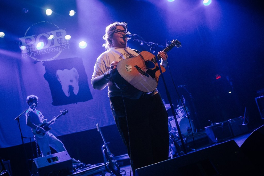 Hey, Nothing – The El Rey Theater – Los Angeles, CA – September 30, 2026 – Photo by Larisa Jiao © 2026